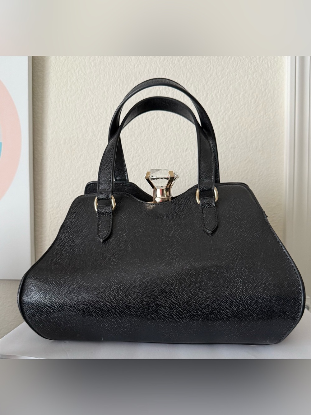 Black Boutique Bag With Kisslock Closure